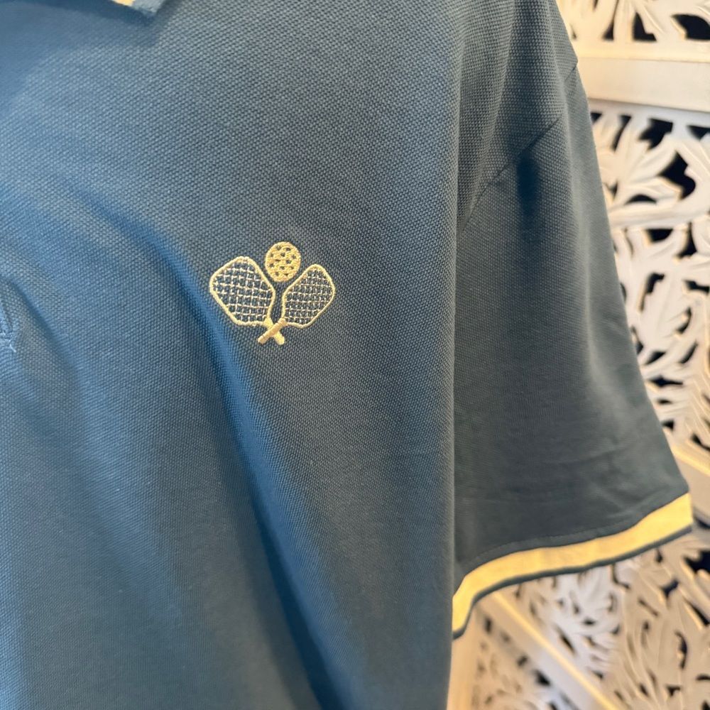 Men's Blue Pickleball Polo Shirt with Cream Accents NWT - Picture 2 of 3